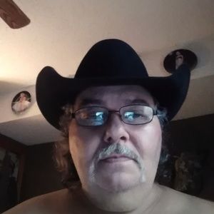 Meet your Posher, Chad